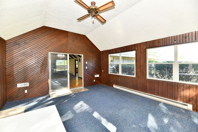 2100 Kitchen Drive, Anderson, IN 46017