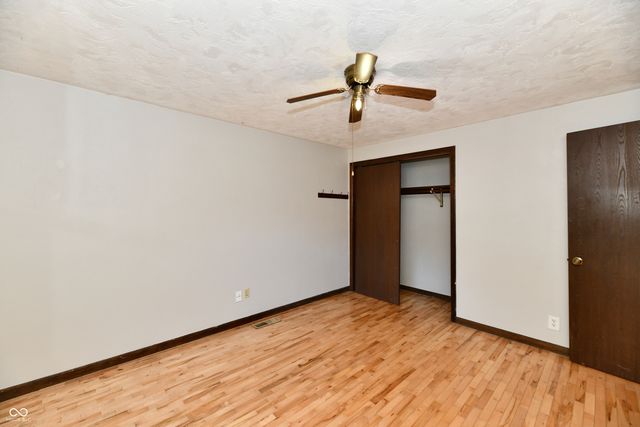 2100 Kitchen Drive, Anderson, IN 46017