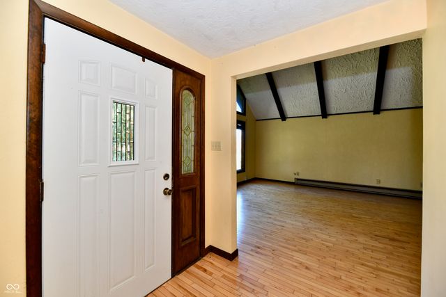 2100 Kitchen Drive, Anderson, IN 46017