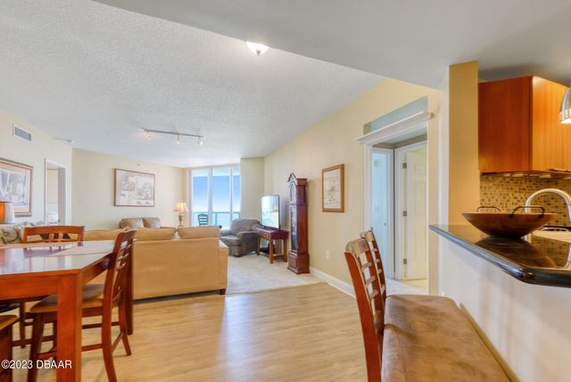 241 Riverside Dr Unit 808, Holly Hill, FL 32117