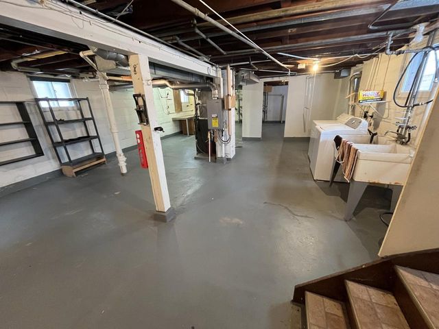 3711 W Orchard STREET, Milwaukee, WI 53215