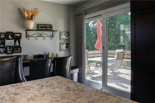 822 Shadowood Lane SE, Warren, OH 44484