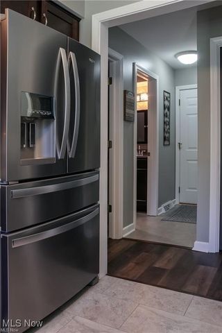 822 Shadowood Lane SE, Warren, OH 44484