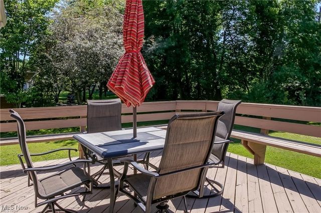 822 Shadowood Lane SE, Warren, OH 44484