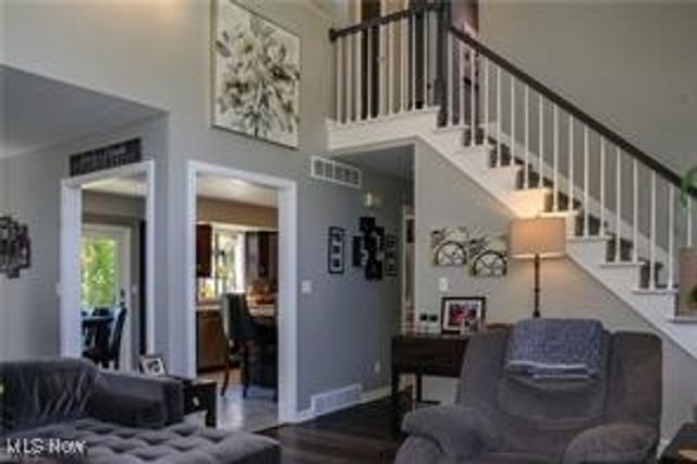 822 Shadowood Lane SE, Warren, OH 44484