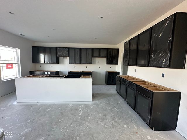 220 Aster Way, Greenfield, IN 46140