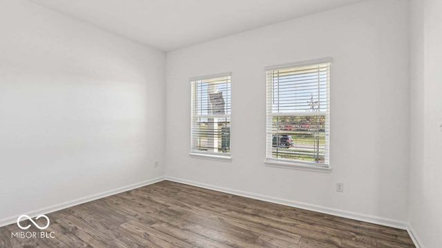 220 Aster Way, Greenfield, IN 46140