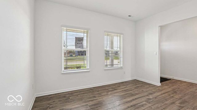 220 Aster Way, Greenfield, IN 46140