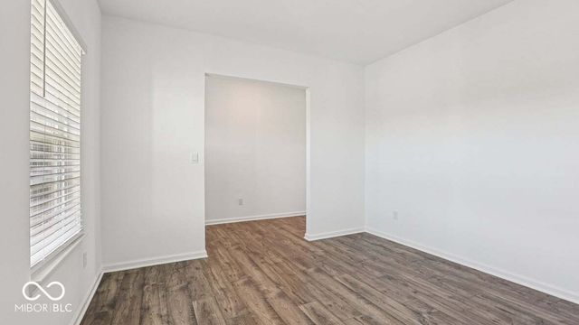 220 Aster Way, Greenfield, IN 46140