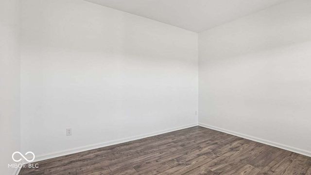 220 Aster Way, Greenfield, IN 46140