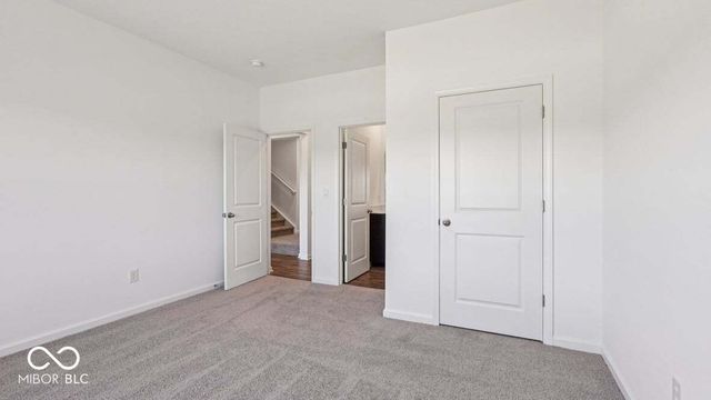 220 Aster Way, Greenfield, IN 46140