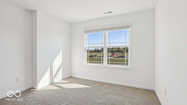 220 Aster Way, Greenfield, IN 46140