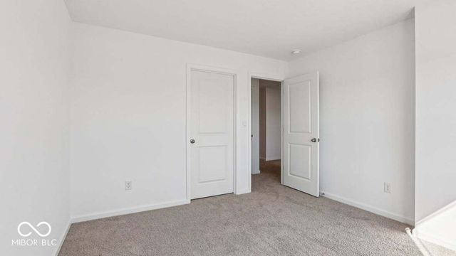 220 Aster Way, Greenfield, IN 46140