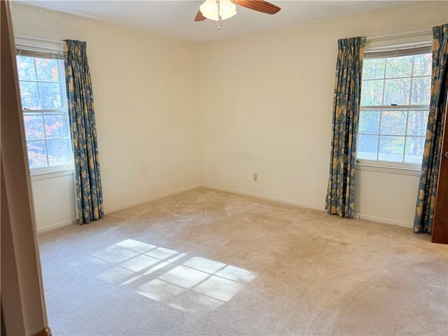 100 Hillandale Road, Pendleton, SC 29670