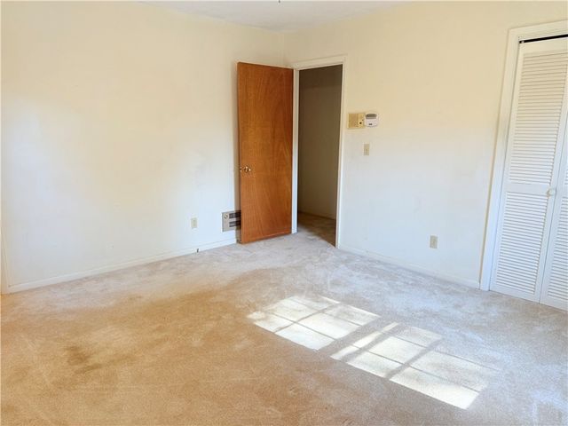 100 Hillandale Road, Pendleton, SC 29670