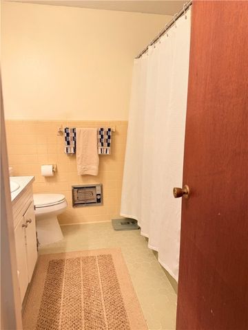 100 Hillandale Road, Pendleton, SC 29670