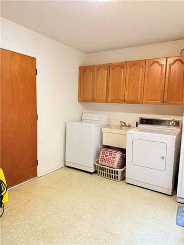 100 Hillandale Road, Pendleton, SC 29670