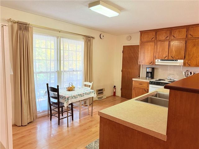 100 Hillandale Road, Pendleton, SC 29670