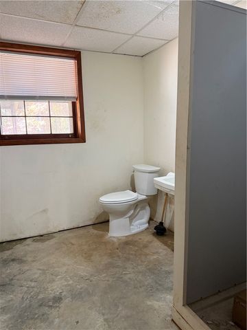 100 Hillandale Road, Pendleton, SC 29670