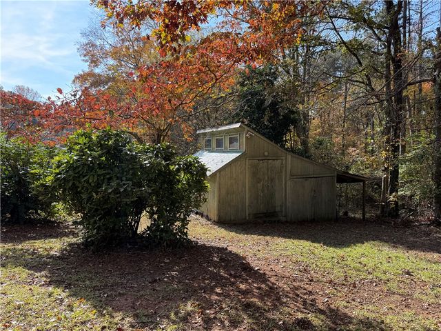 100 Hillandale Road, Pendleton, SC 29670