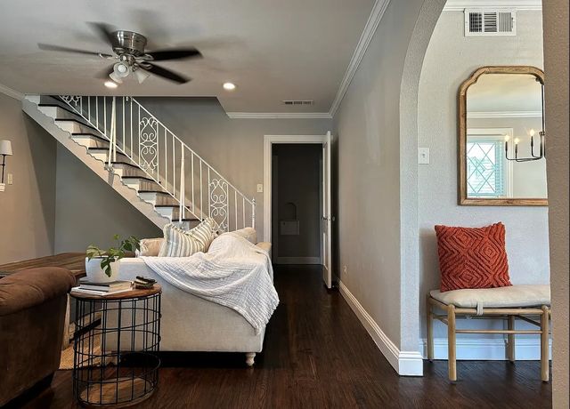 1014 Galloway Avenue, Dallas, TX 75216