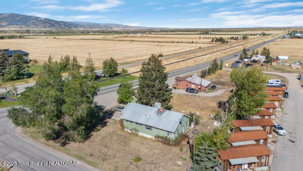 7985 S HWY 33, Victor, ID 83455 photo 11
