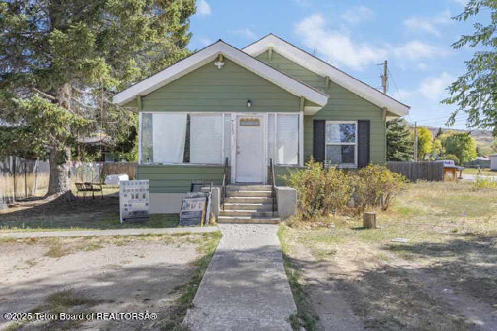 7985 S HWY 33, Victor, ID 83455 photo 2