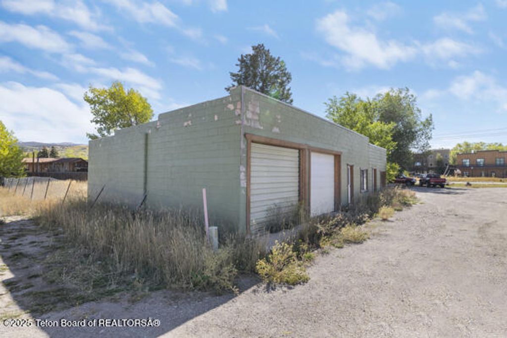 7985 S HWY 33, Victor, ID 83455 photo 8