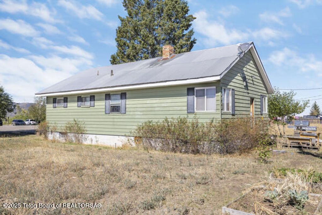 7985 S HWY 33, Victor, ID 83455 photo 9