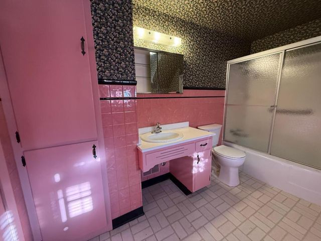 16 Bruce Court, Mankato, MN 56001