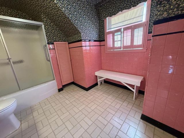 16 Bruce Court, Mankato, MN 56001