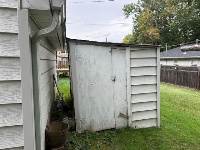 16 Bruce Court, Mankato, MN 56001