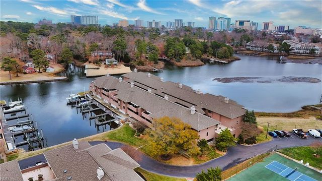 700 Oriole Dr Apt 513, Virginia Beach, VA 23451