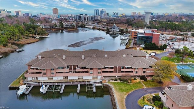 700 Oriole Dr Apt 513, Virginia Beach, VA 23451