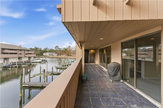 700 Oriole Dr Apt 513, Virginia Beach, VA 23451