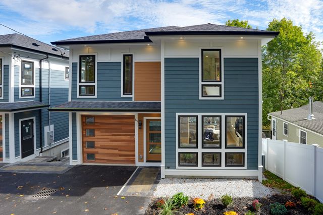 85 Hillcrest Street, Waltham, MA 02451