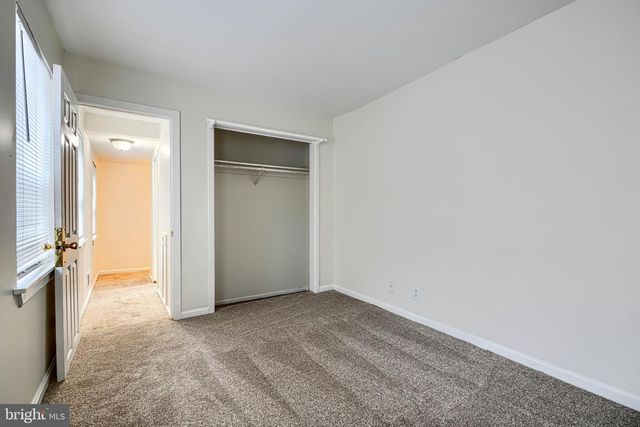 327 S FREMONT AVE, Baltimore, MD 21230