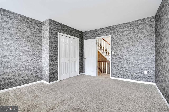 327 S FREMONT AVE, Baltimore, MD 21230