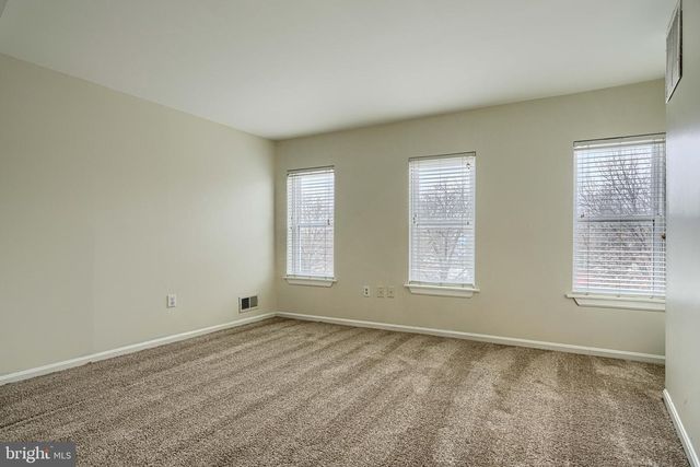 327 S FREMONT AVE, Baltimore, MD 21230