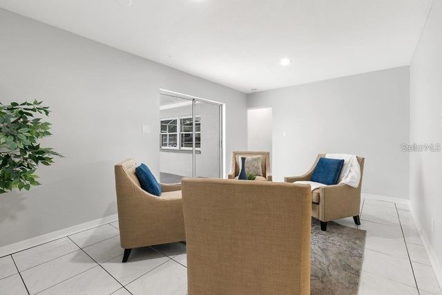 8401 BLACKSTONE COURT, Tampa, FL 33615