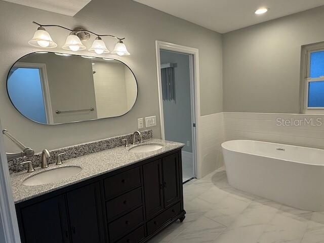 8401 BLACKSTONE COURT, Tampa, FL 33615