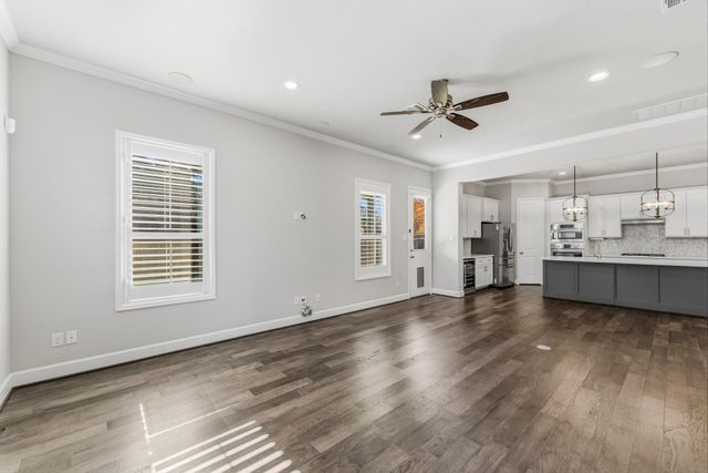 2607 Nicholson Street, Houston, TX 77008