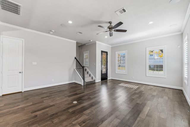 2607 Nicholson Street, Houston, TX 77008