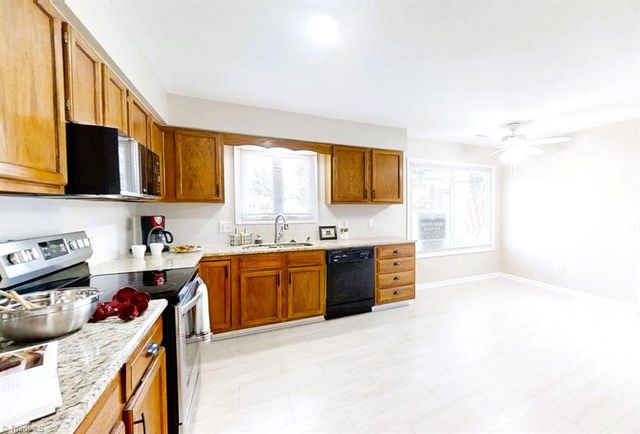 156 Fairway Drive, Bermuda Run, NC 27006