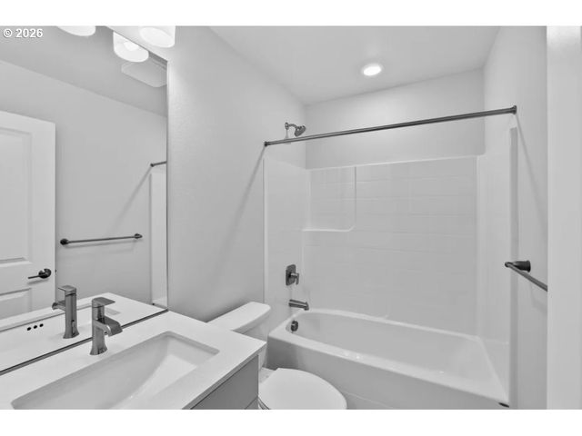12735 Sw DOUBLETOP Dr, Beaverton, OR 97007