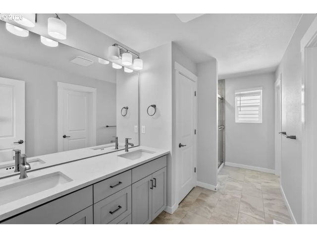 12735 Sw DOUBLETOP Dr, Beaverton, OR 97007