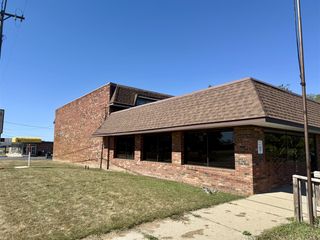 3010 Wildwood Avenue, Jackson, MI 49202