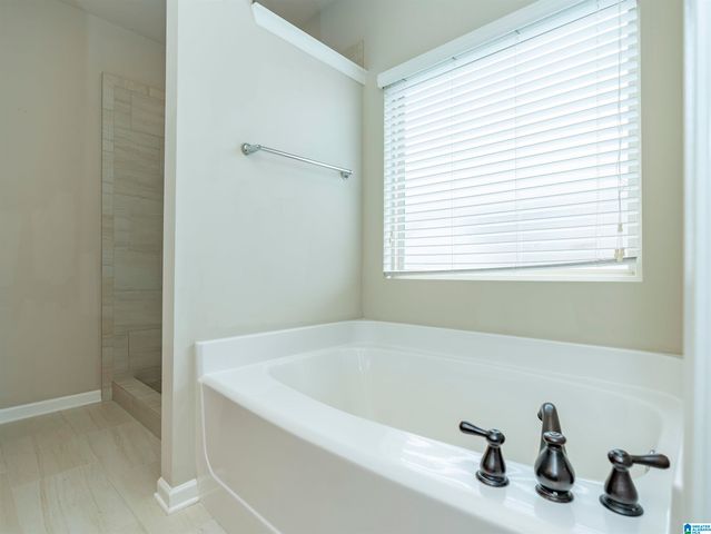 291 CREEKSIDE LANE, Pelham, AL 35124