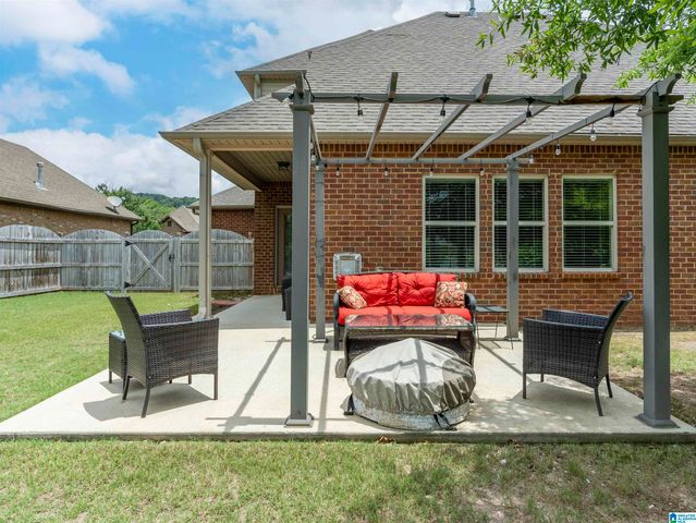 291 CREEKSIDE LANE, Pelham, AL 35124