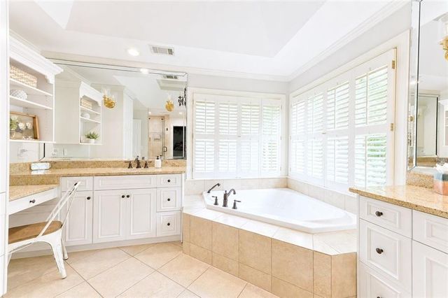 1670 Highgrove Club Drive, Milton, GA 30004